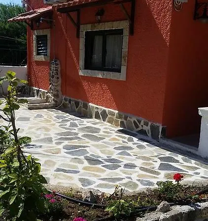Feakia